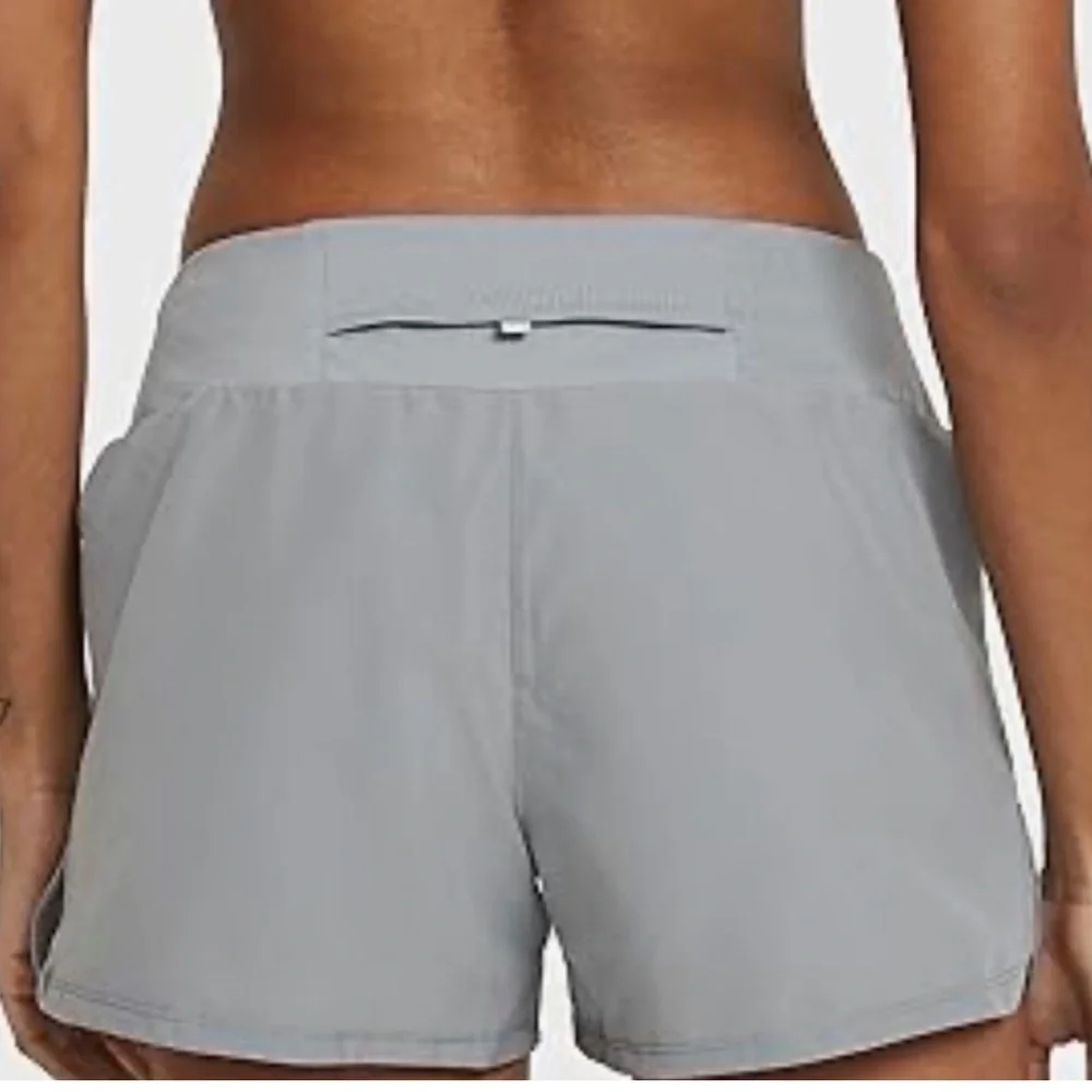 NWT NIKE dri fit Light Gray Athletic running Shorts size XXL